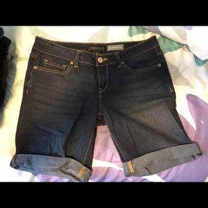 BOGO 50% Aeropostale Bermuda Jean Shorts Size 6